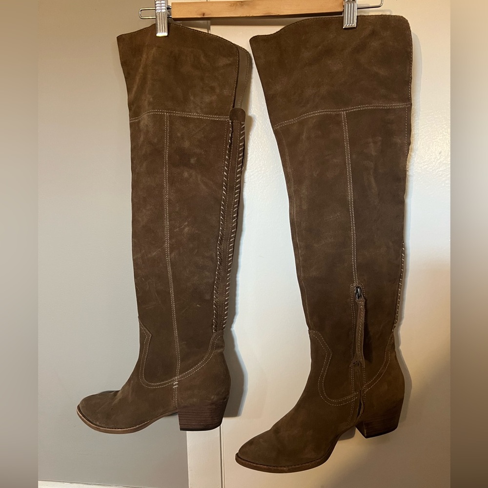 Dolce Vita over the knee tan Boots, sz 9.5, very good condition